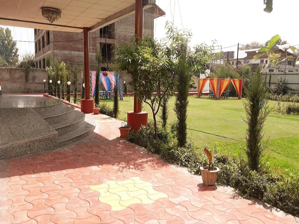 Triden Kashmir Resort Srīnagar Extérieur photo